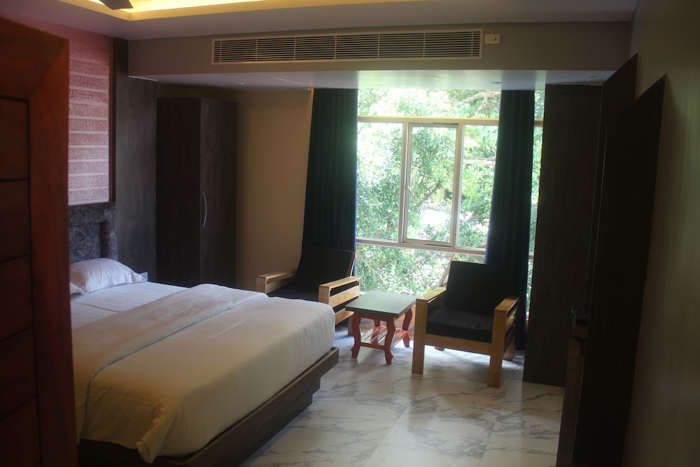 Super Deluxe AC room photo 3
