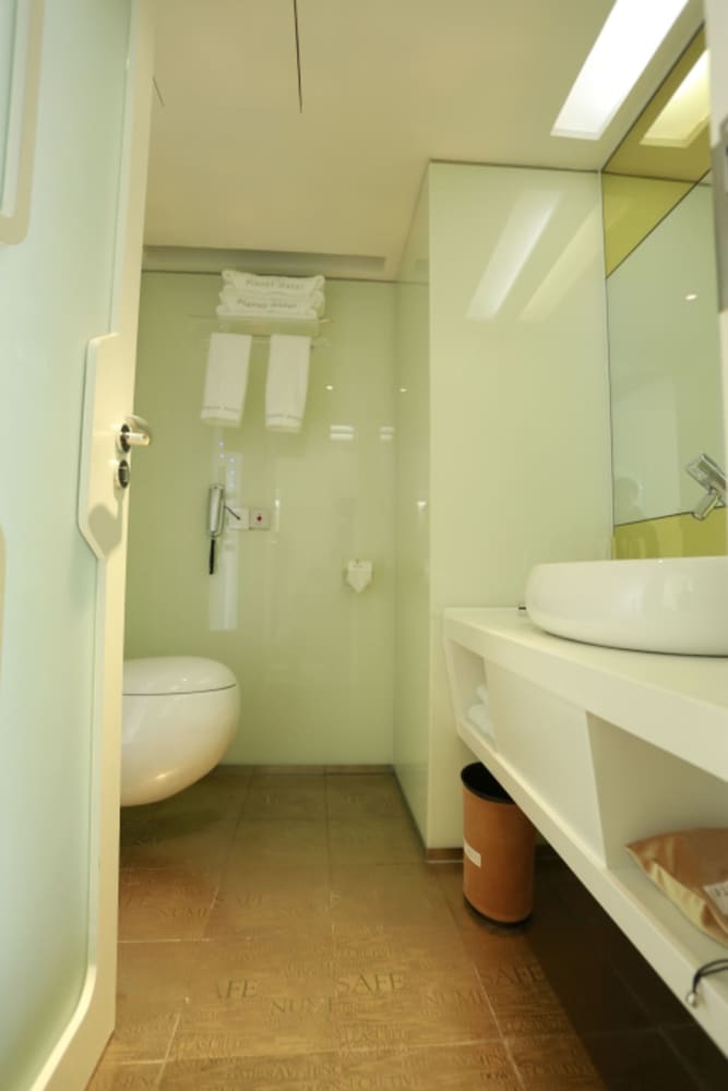 Business Double Room photo 3