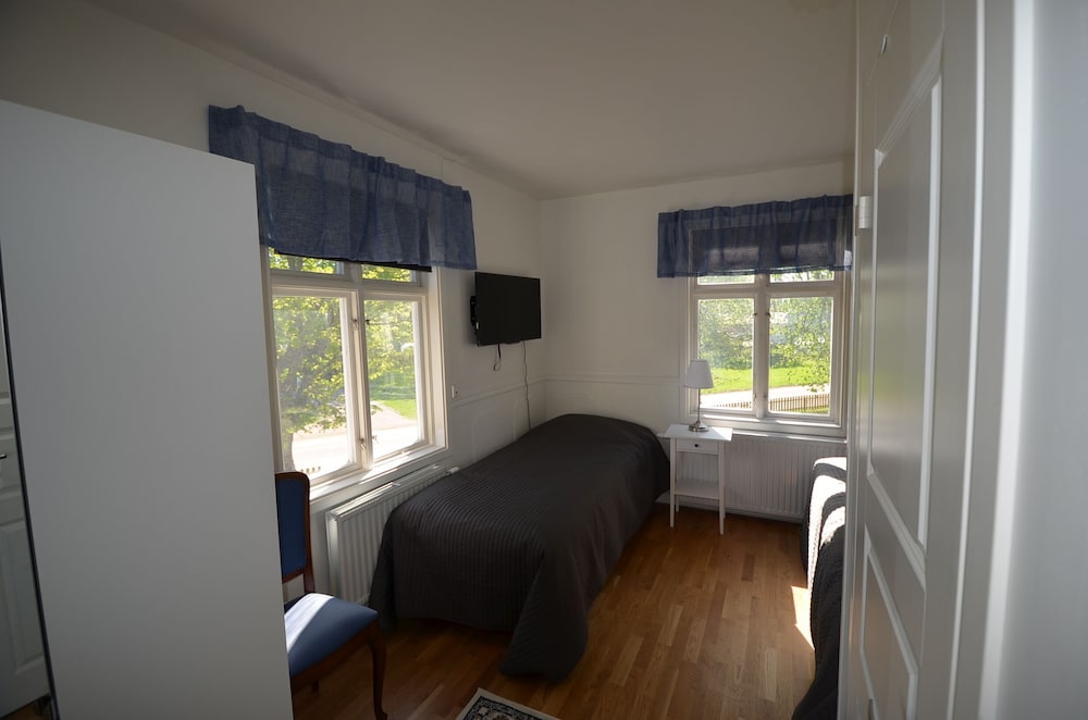 Classic Double Room, 2 Twin Beds, Non Smoking photo 2