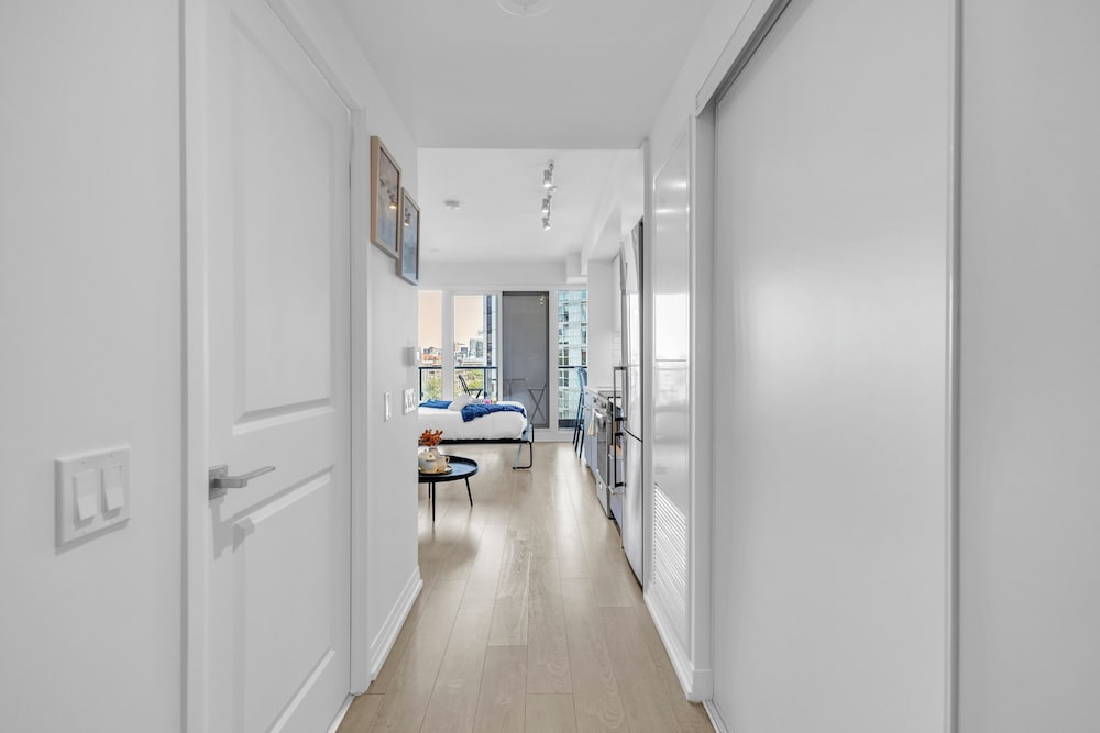 Presidential Studio Suite, Balcony, City View, photo 6