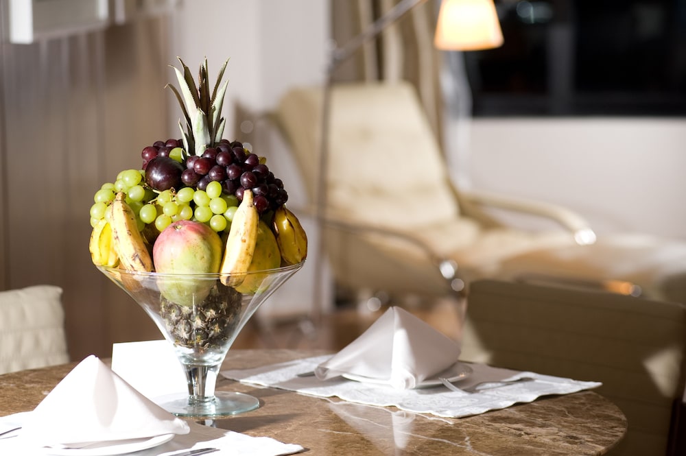 Executive Suite - Photo 8