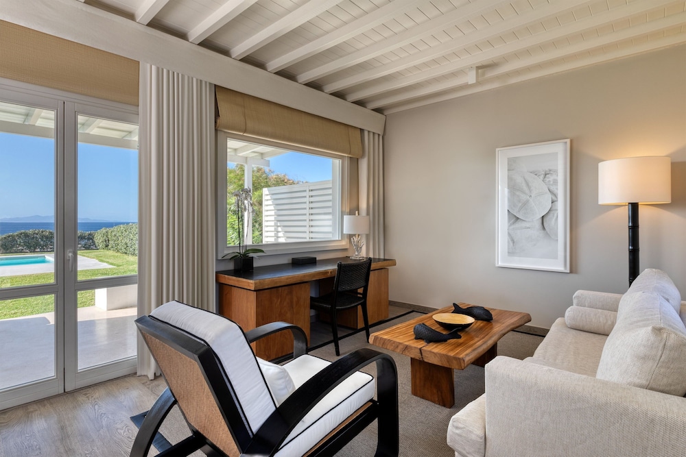 Luxury Suite, 1 Double Bed, Sea View (Private Pool) photo 2