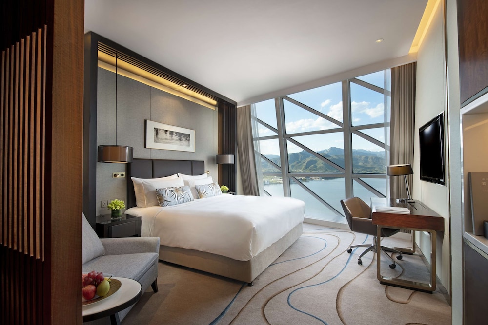 Standard Room, Lake View photo 1