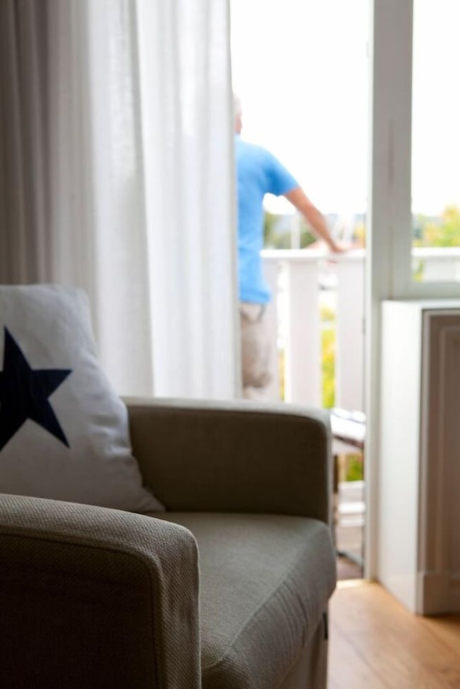 Standard Double Room, Lake View photo 2