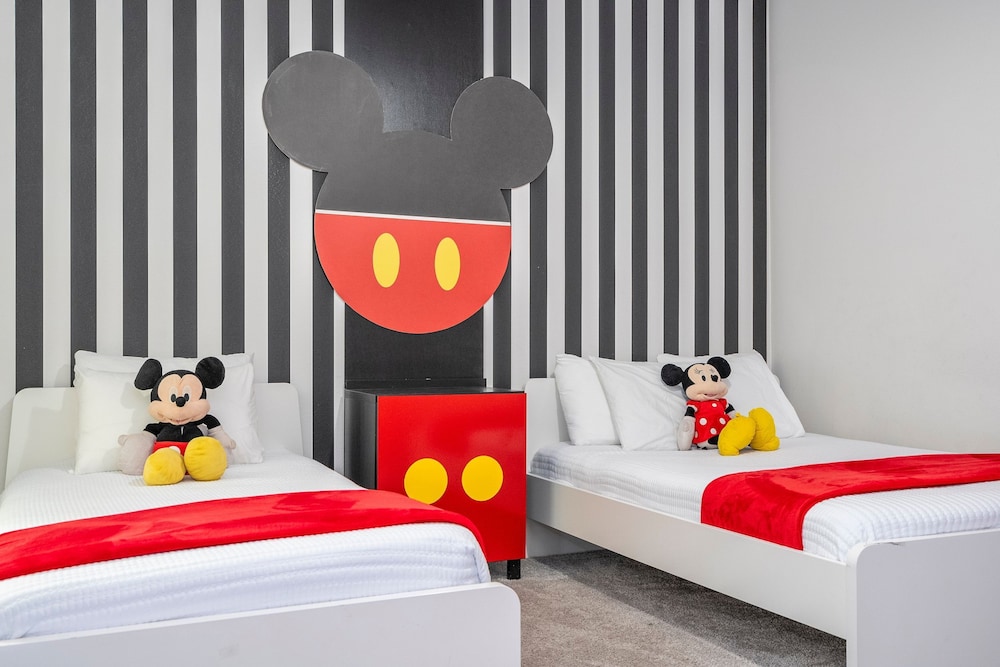 Magical Home Modern Rooms Pool Spa and Game Room Near Clubhouse, 写真 53