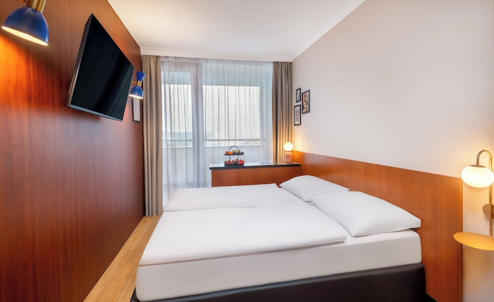 Classic Double Room - Photo 1
