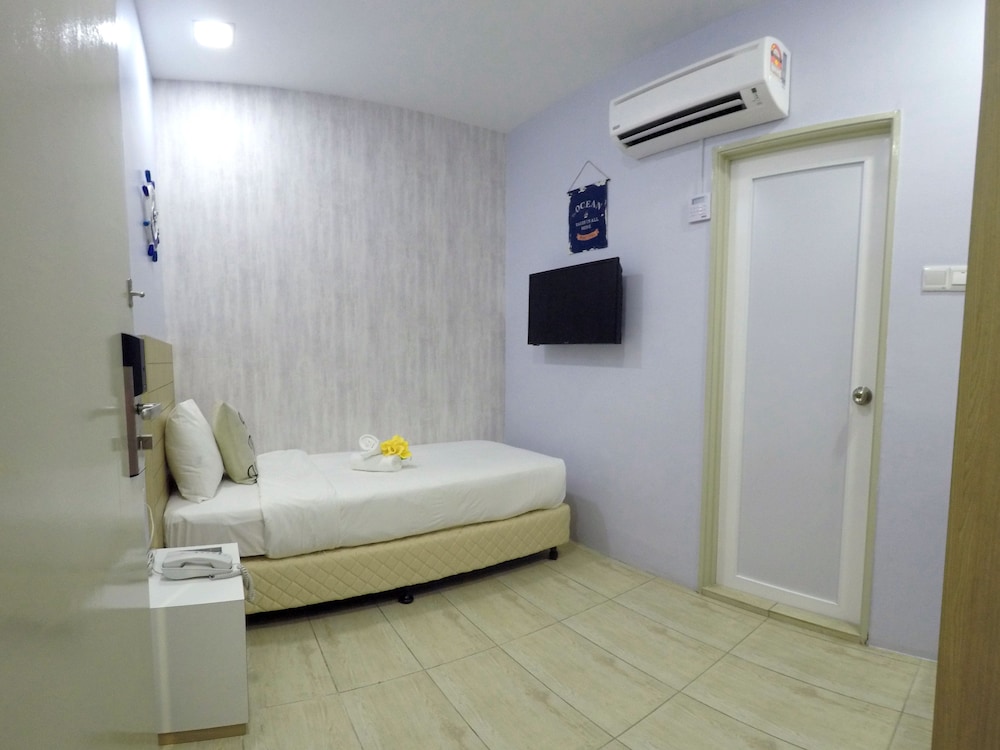Single Room photo 3
