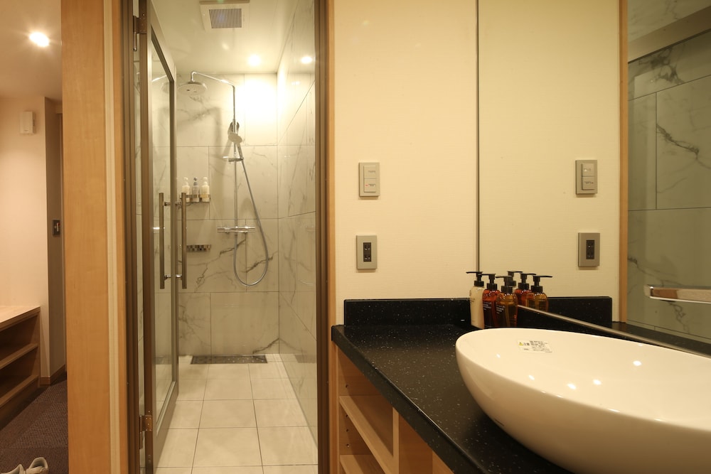 Comfort Japanese Western Style Room, Non Smoking - Photo 6