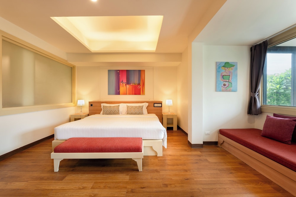 Two Bedrooms Duplex Pool Side - Photo 9