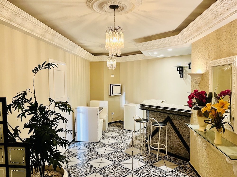 Premium Suite photo 2