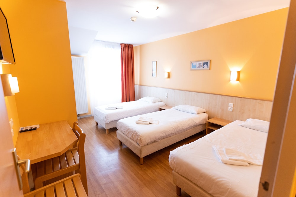 Apartment, 1 Bedroom, Kitchenette - Photo 1