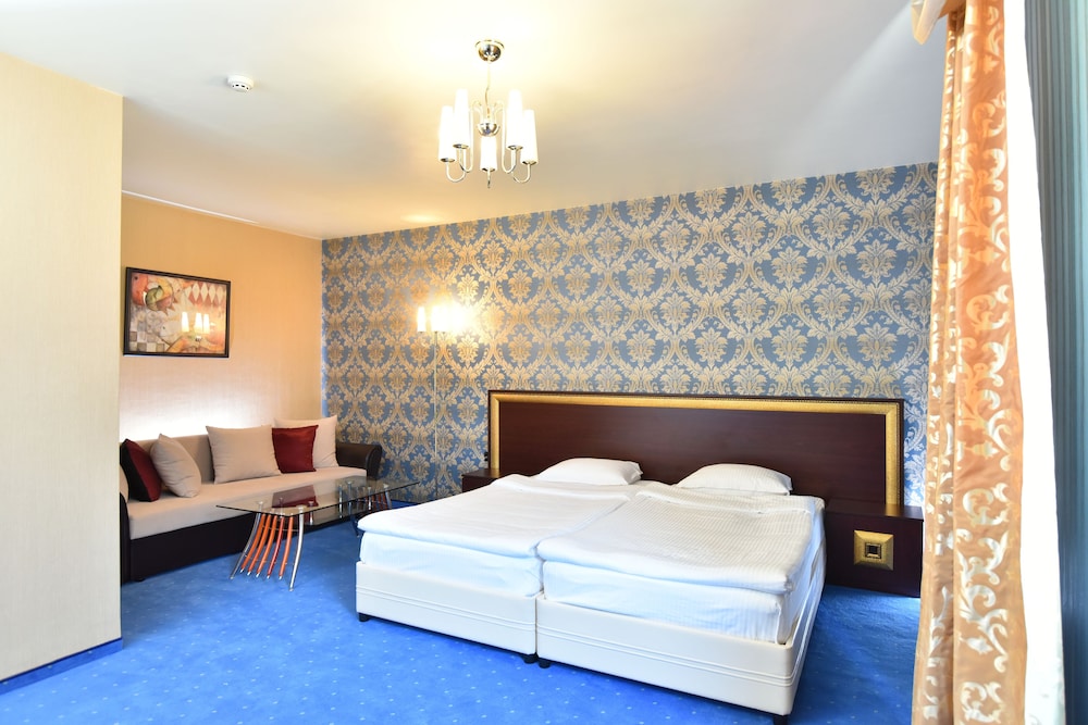 Deluxe Double Room photo 2