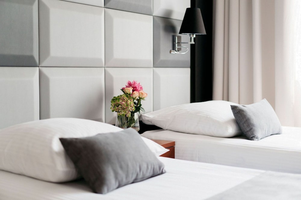 Comfort Double or Twin Room - Photo 9