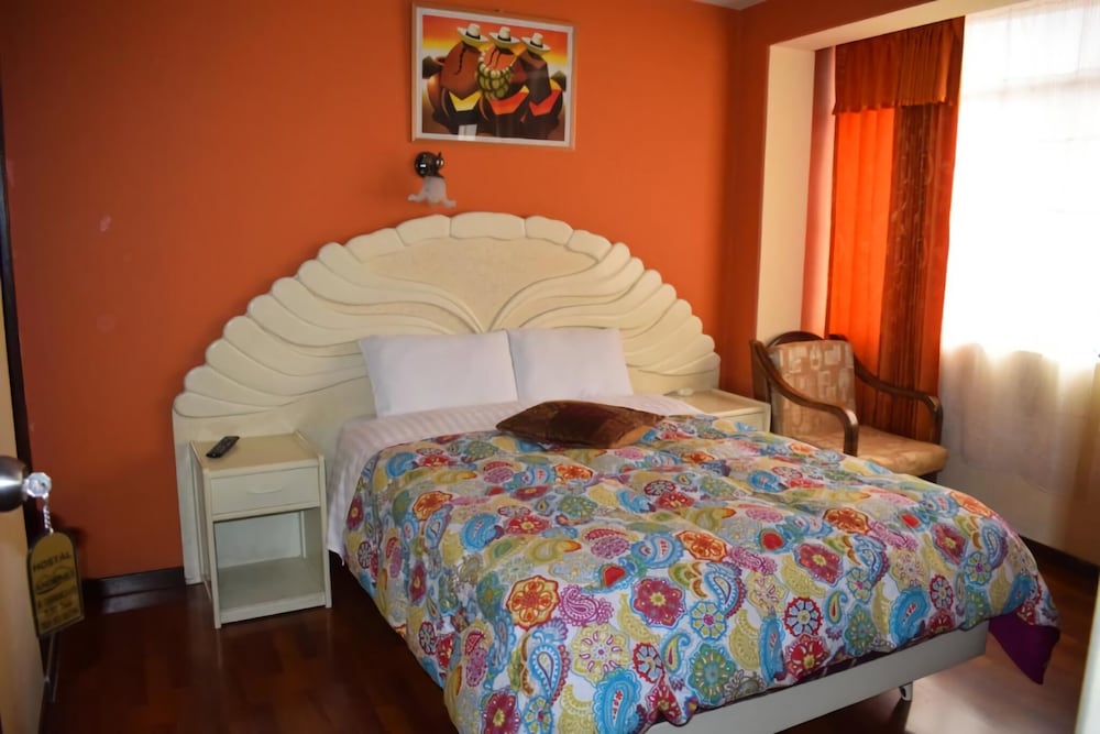 Classic Double Room, 1 King Bed, Private Bathroom (Matrimonial) photo 1