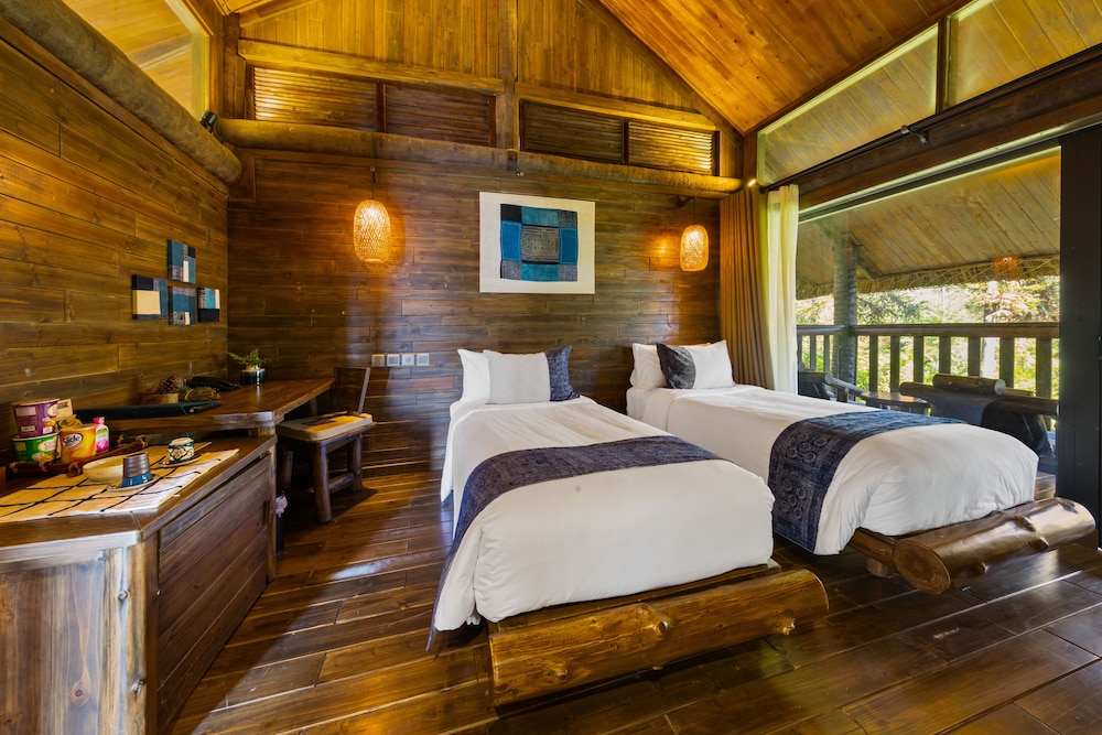 Mountain View Bungalow photo 3