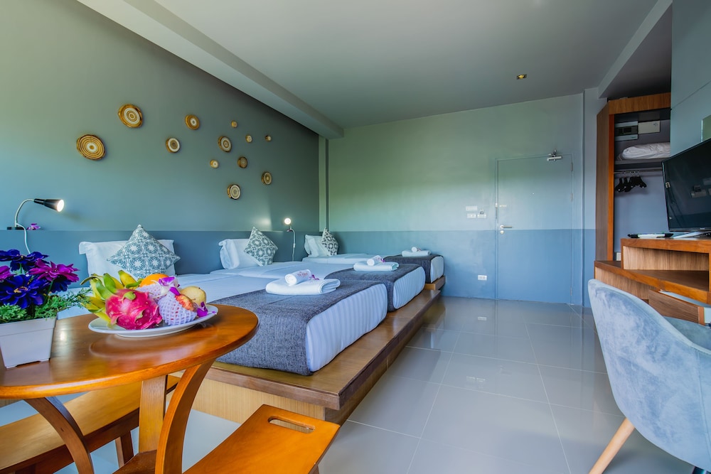 Deluxe Triple Room - Photo 4