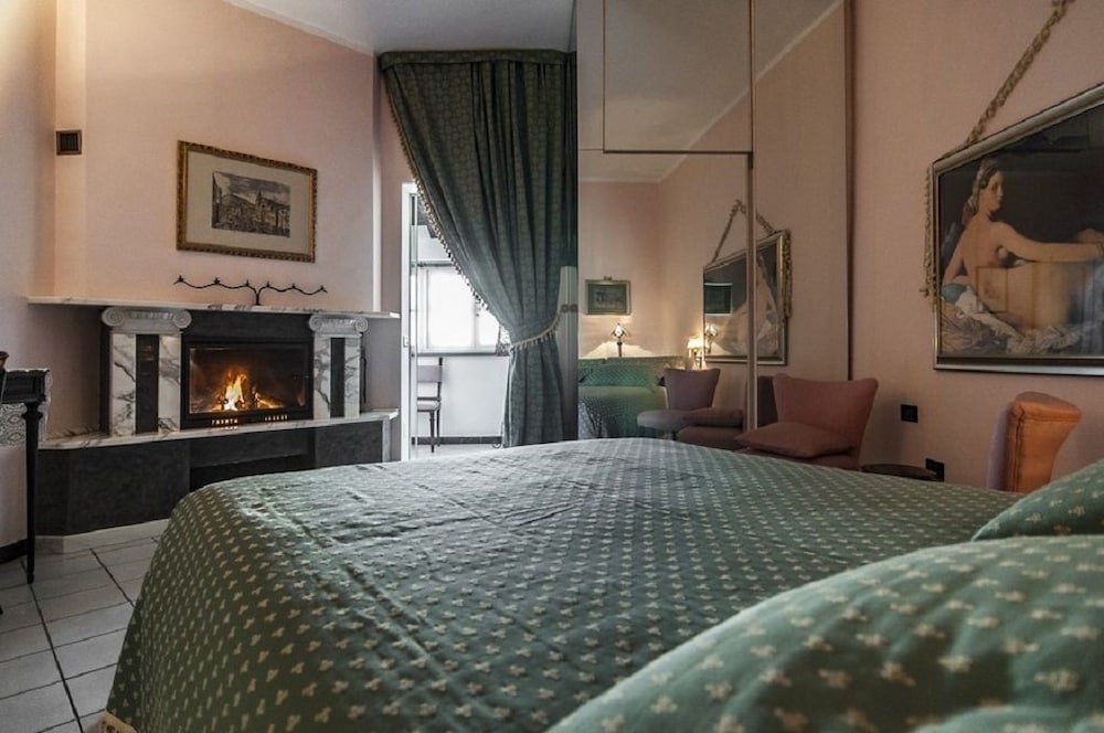 Comfort Double Room, Private Bathroom photo 1