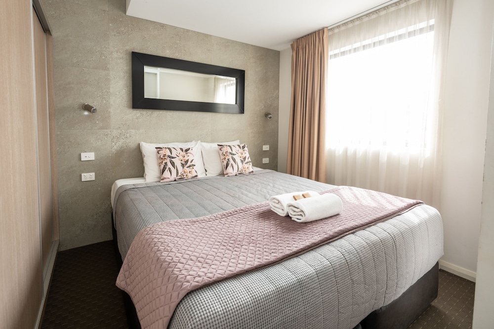 Deluxe One Bedroom Spa Apartment photo 2
