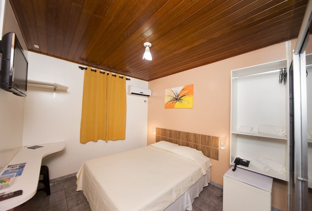Standard Room photo 2