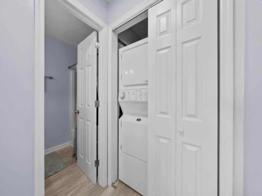 Condo, 1 Bedroom
