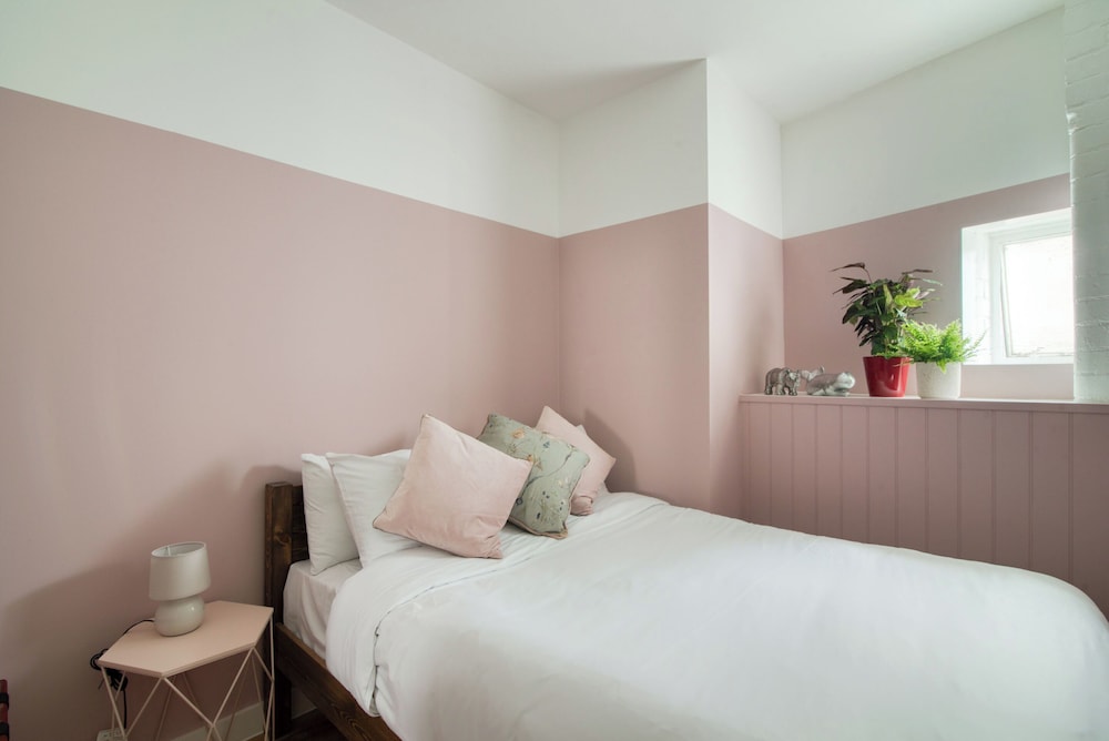 Economy Double Room - Photo 1