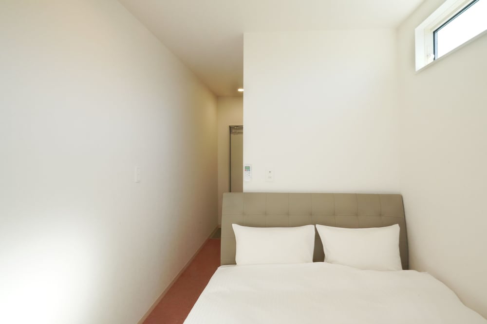 Basic Room photo 2