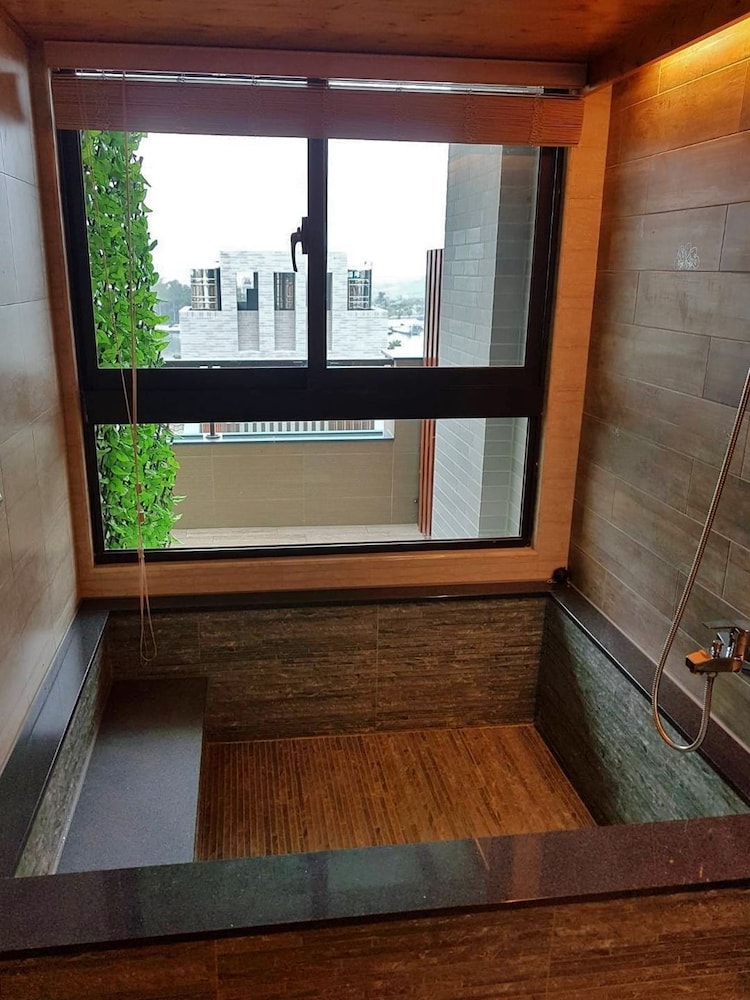 Luxury Double Room, Canal View photo 2