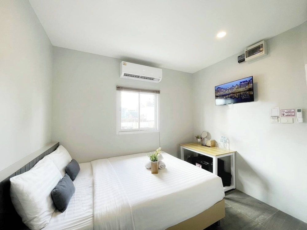 Standard Room photo 1