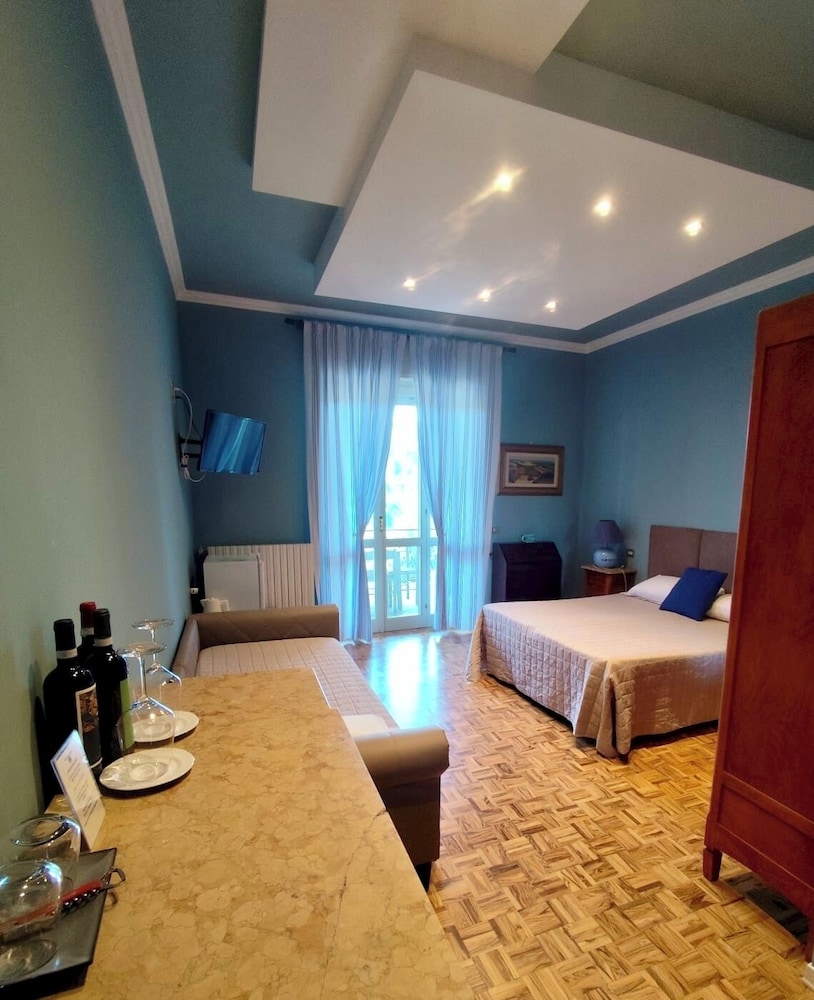 Superior Room - Photo 2