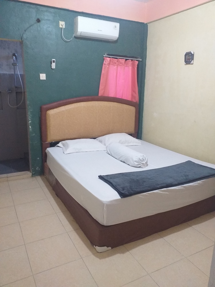 Standard Room (AC)