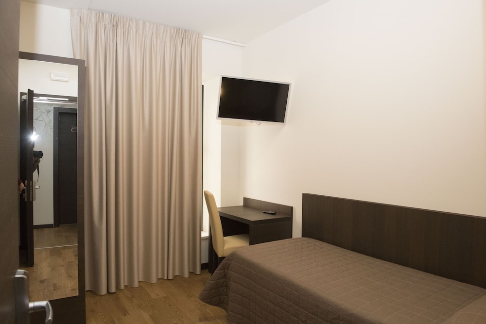 Single Room photo 1