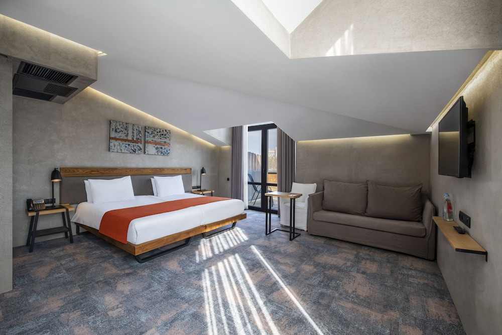 Suite, Terrace