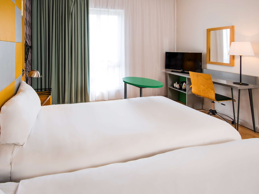 Room, 2 Twin Beds (The Duet) - Photo 6