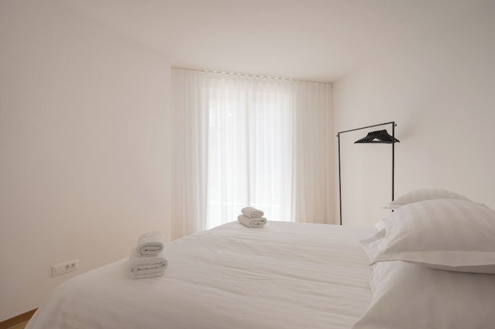 Apartment (2) photo 2