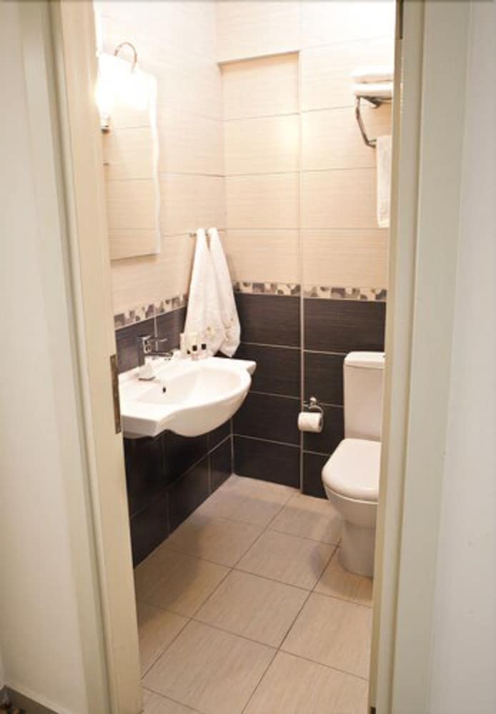 Standard Double or Twin Room, 1 Bedroom photo 3