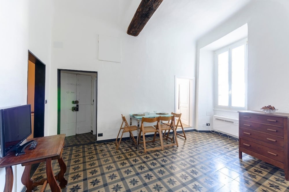 Apartment (1 Bedroom) photo 2