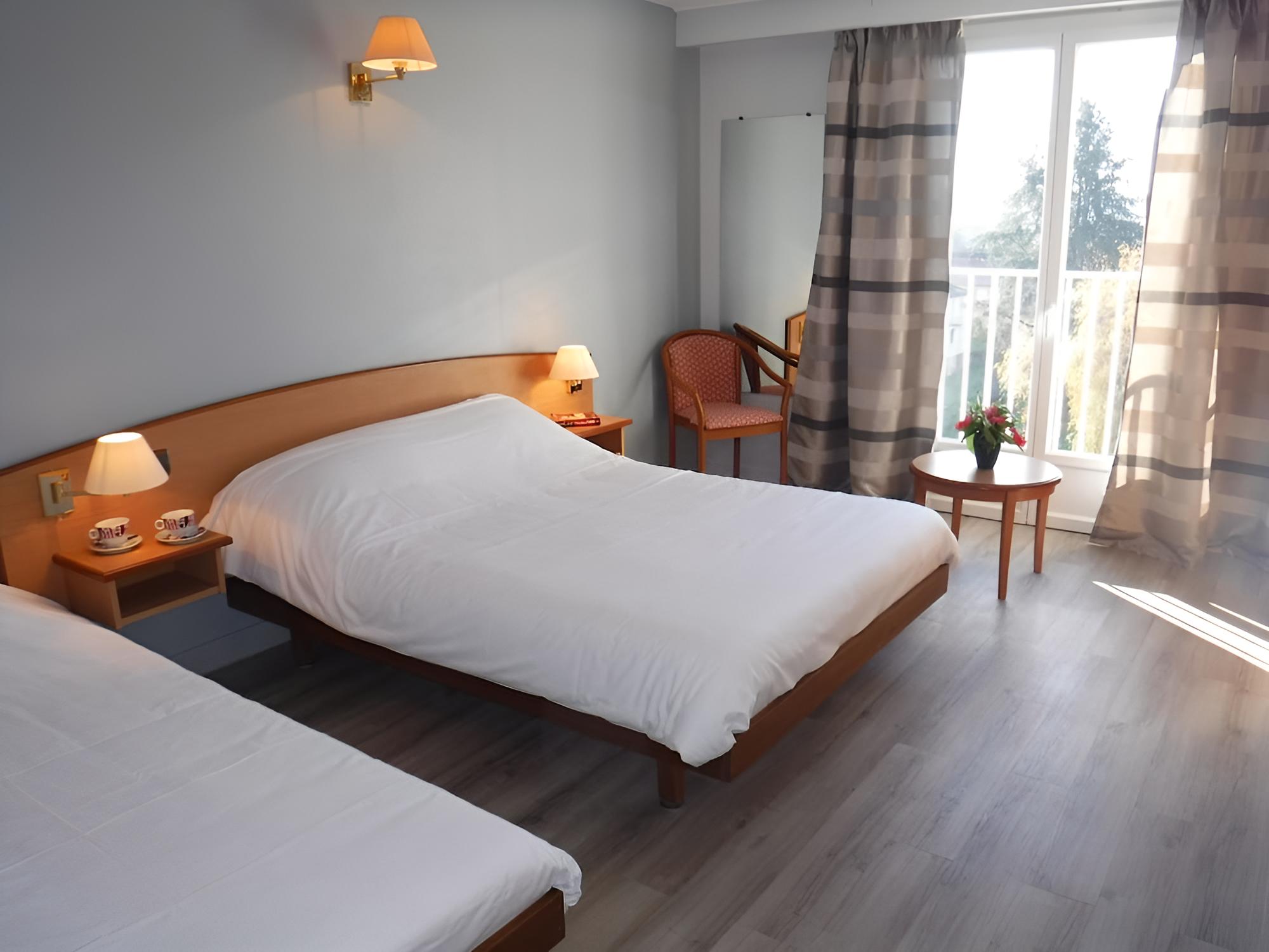 Triple Room, River View photo 3