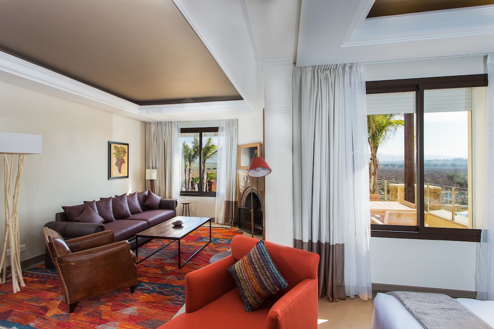 Executive Room photo 3