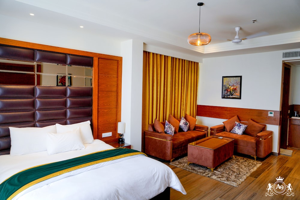 Executive Room