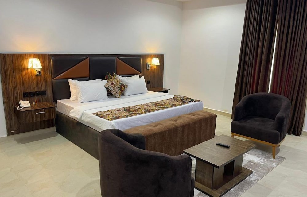 Exclusive Suite photo 1