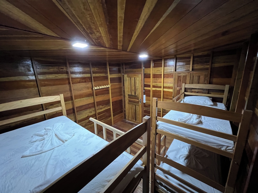 Standard Quadruple Room, Balcony, Lake View photo 2
