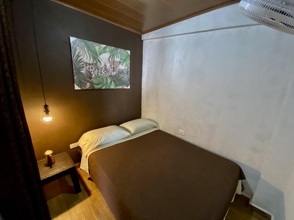 Family Cabin, Multiple Beds, Non Smoking photo 3