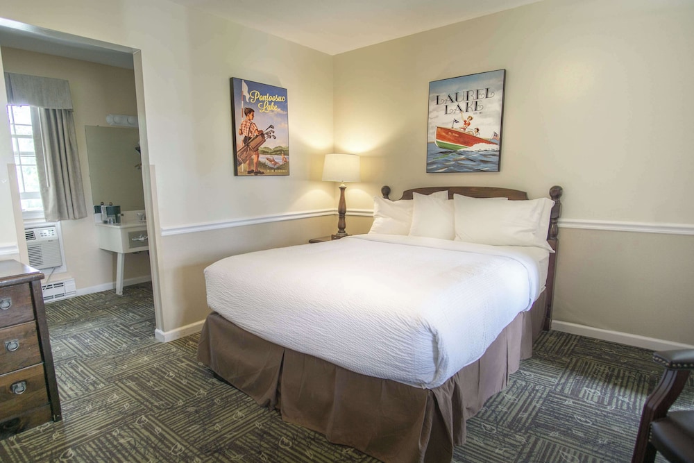 Room, 1 Queen Bed, Non-Smoking (Exterior Entry)