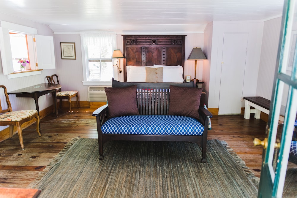 Bungalow, Multiple Bedrooms, Private Bathroom