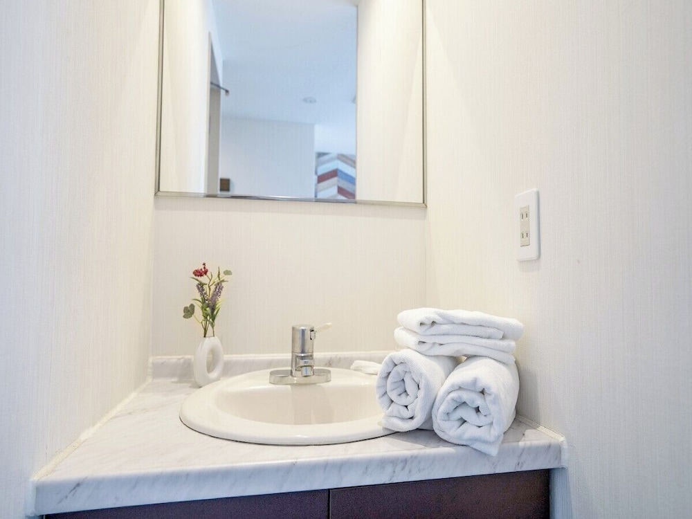 [Renovated]Twin Room, Non Smoking - Photo 6