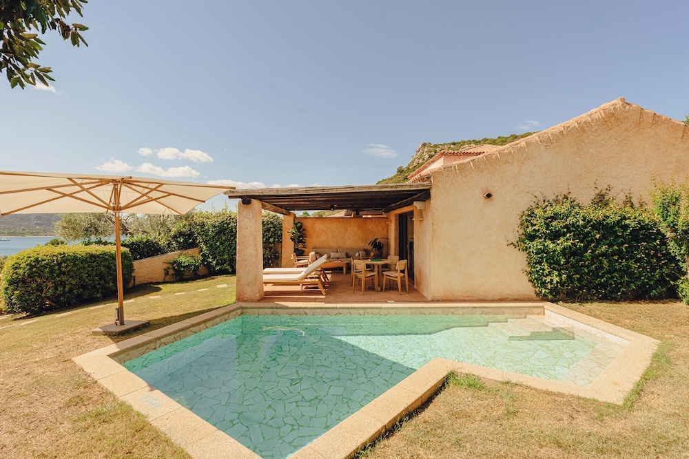 Panoramic Studio Suite, 1 Bedroom, Private Pool, Sea View - Photo 6