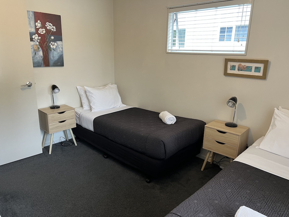 Family Room (1 BEDROOM FAMILY SPA UNIT) photo 2