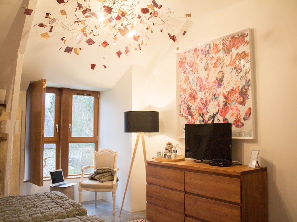 Superior Double or Twin Room, Ensuite, Garden View (Chambre Les Libellules) photo 3
