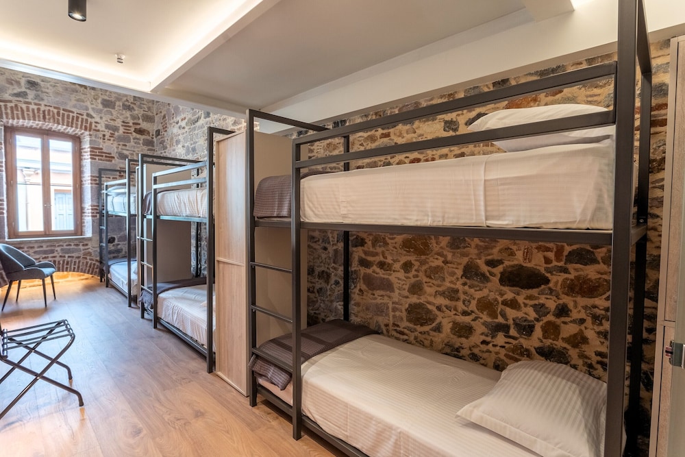 Superior Shared Dormitory