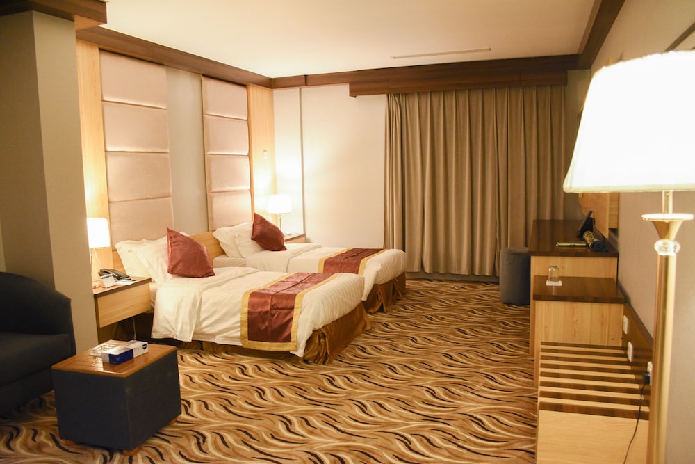 Basic Twin Room